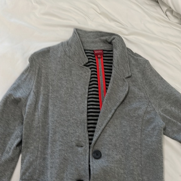 grey jacket - Picture 4 of 5